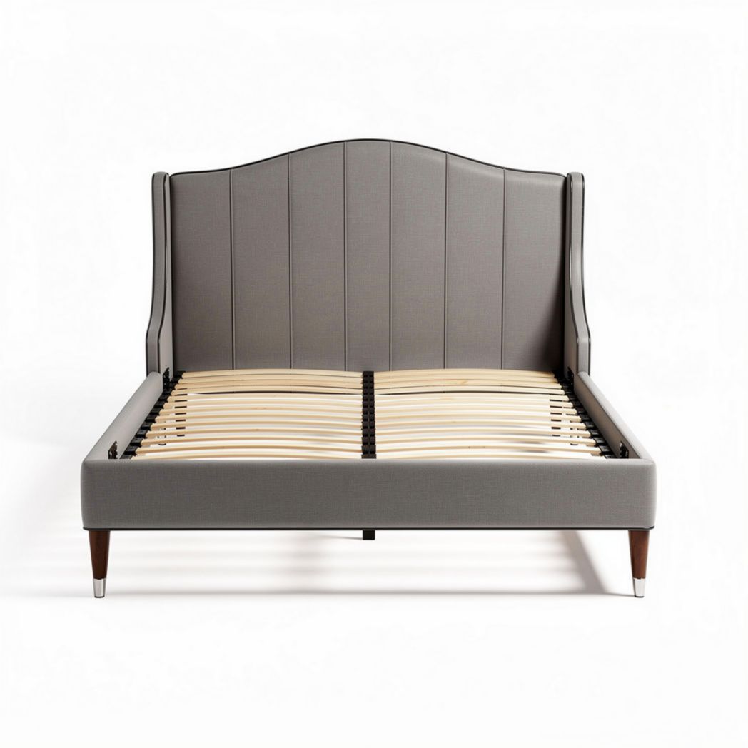 Letto matrimoniale grigio con testiera imbottita e rete a doghe 200 x 160 x 100cm